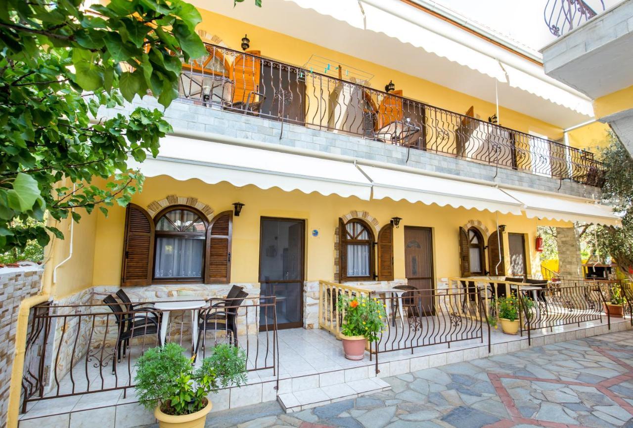 Laskarina Onar Studios Potos Exterior foto